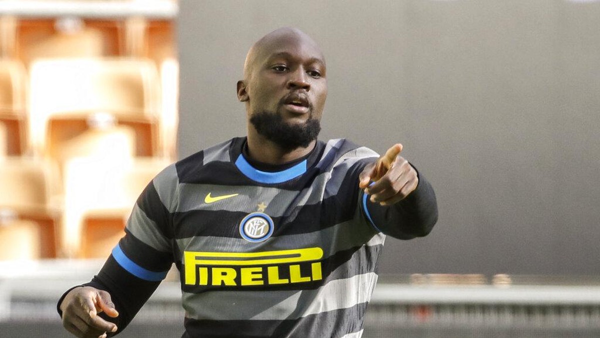 Romelu Lukaku tak mau pikirkan persaingannya dengan Cristiano Ronaldo (Foto: AP/Luca Bruno)