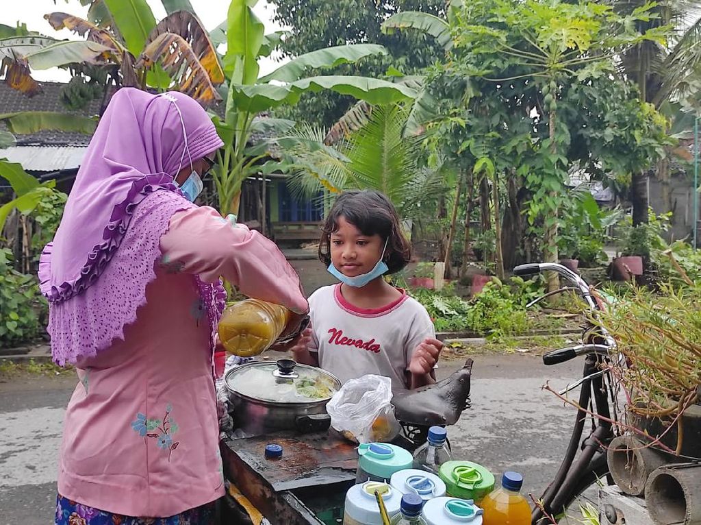 Cerita Bocah Kelas 1 SD Doyan Minum Jamu Pahit Gegara Khasiat Ini Cerita Bocah Kelas 1 SD Doyan Minum Jamu Pahit Gegara Khasiat Ini
