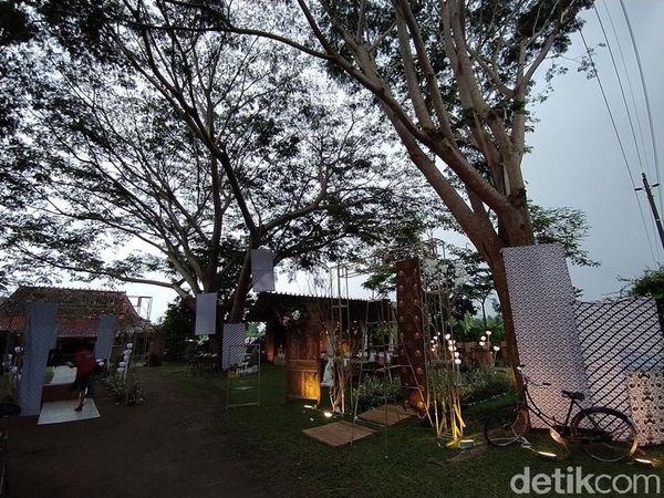 Potret Joglo Bu Condro yang Bikin Kangen Pedesaan