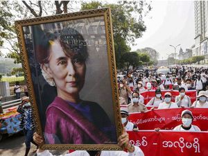 Aung San Suu Kyi Muncul di Pengadilan, Terlihat dalam Keadaan Sehat