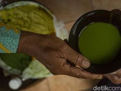 Rahasia Nikmatnya Teguk Jamu dengan Batok Kelapa, Dijamin Ketagihan!