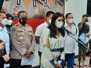 Duduk Perkara Status Rehab Millen Cyrus yang Positif Benzo Saat Razia Duduk Perkara Status Rehab Millen Cyrus yang Positif Benzo Saat Razia