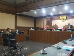Bacakan Duplik, Pengacara Minta Hakim Kabulkan JC Brigjen Prasetijo