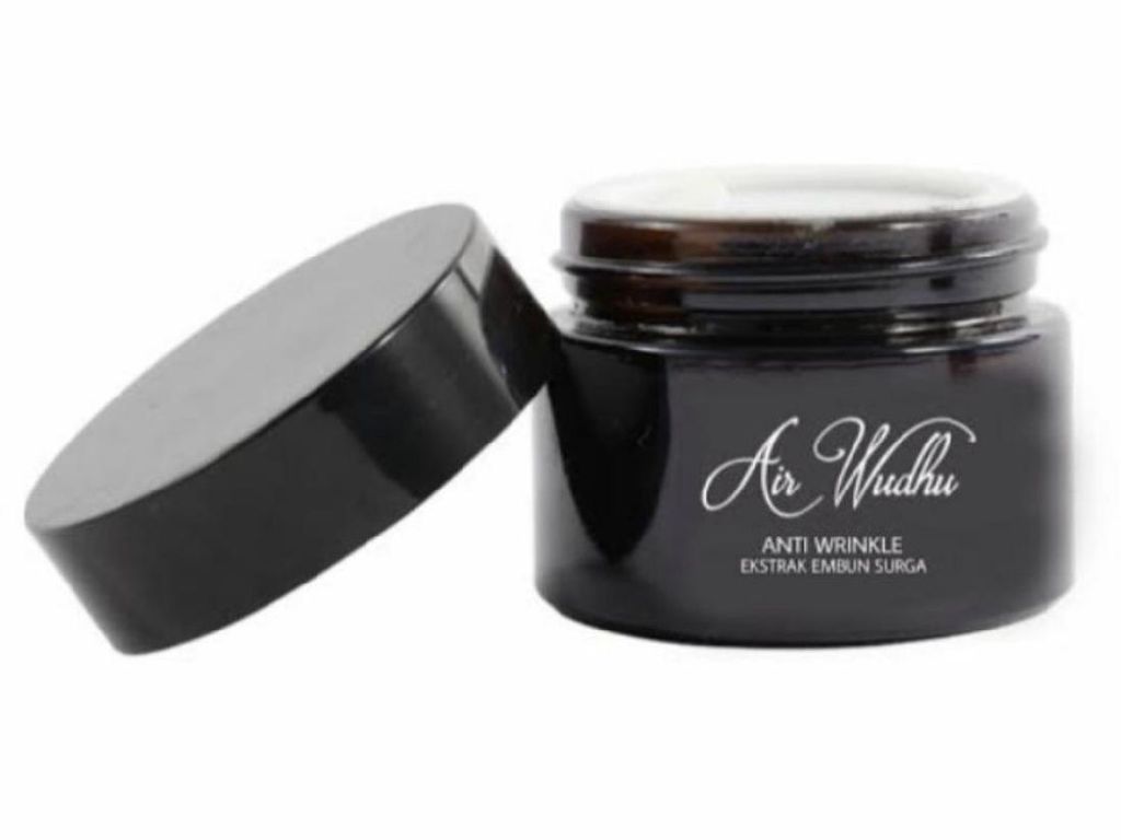 Viral Skincare Air Wudhu Berharga Hingga Jutaan, Ini Faktanya Viral Skincare Air Wudhu Berharga Hingga Jutaan, Ini Faktanya