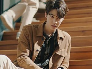 6 Alasan Dew Jirawat Bisa Jadi Aktor TV Favoritmu Tahun Ini