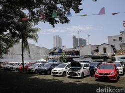 Sabar... Harga Innova-Fortuner Belum Turun