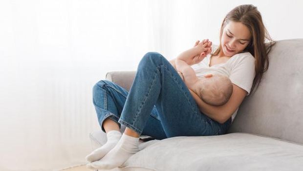 Menyusui langsung mengurangi risiko gigi berlubang di kemudian hari dan dapat menurunkan kemungkinan mereka membutuhkan kawat gigi saat masih anak-anak