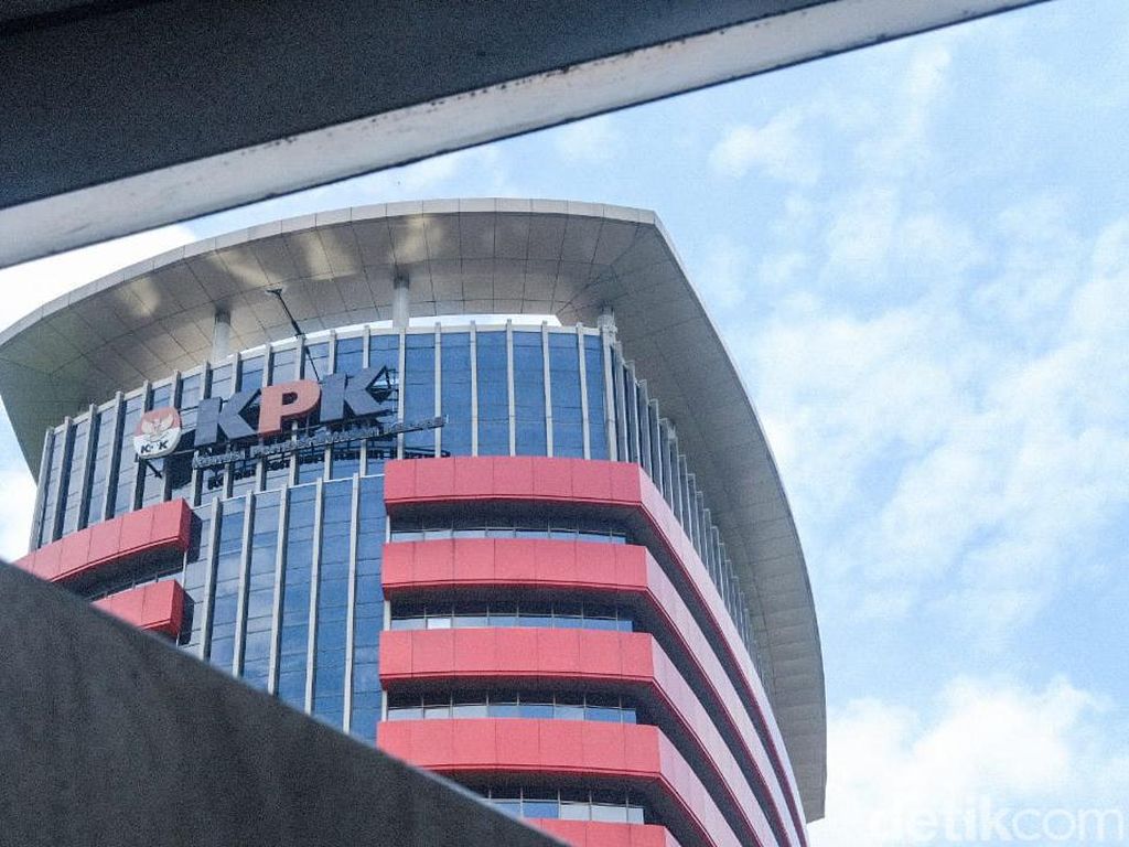 KPK Setor Rp 1,2 M dari PT Nindya Karya dan Anas Urbaningrum ke Kas Negara KPK Setor Rp 1,2 M dari PT Nindya Karya dan Anas Urbaningrum ke Kas Negara