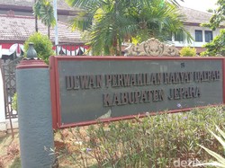 Wafatnya Ketua DPRD Jepara Terpapar Corona