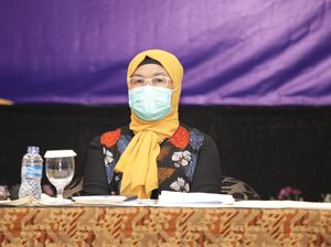 Kemnaker Gencar Sosialisasikan Aturan Turunan UU Cipta Kerja Kemnaker Gencar Sosialisasikan Aturan Turunan UU Cipta Kerja