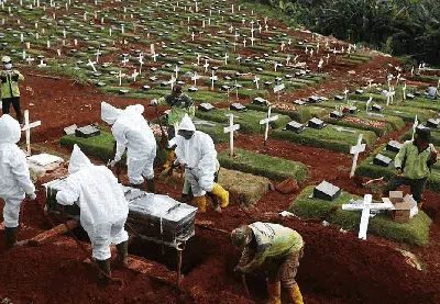 Foto: Kilas Balik 1 Tahun Corona di Indonesia