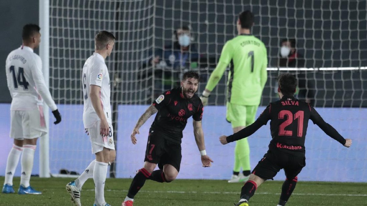 Real Madrid ditahan imbang oleh Real Sociedad dalam lanjutan LaLiga. (Foto: AP/Bernat Armangue)