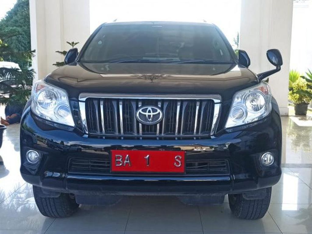 Bupati dan Wabup Pasaman Barat Tolak Beli Mobil Dinas Baru Bupati dan Wabup Pasaman Barat Tolak Beli Mobil Dinas Baru