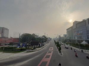 Potret Suasana Pekanbaru Diselimuti Kabut Asap Hari Ini Potret Suasana Pekanbaru Diselimuti Kabut Asap Hari Ini