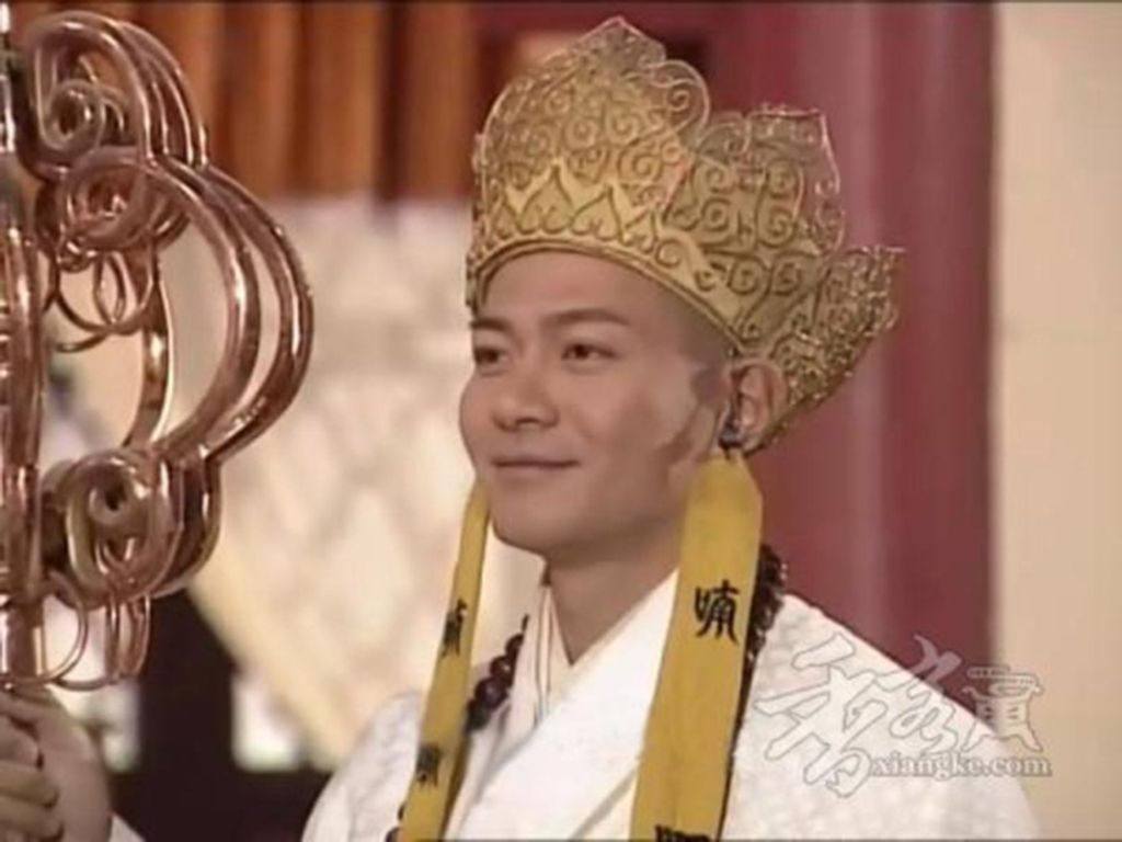 Biksu Tong Sam Chong yang Depresi Jadi Agen Asuransi