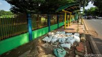 Bakal Ditata Pemprov DKI, Begini Kondisi Trotoar di Kebayoran Baru