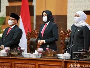 Bupati Ipuk Usul Audit Keselarasan Program Kabupaten dengan Provinsi dan Pusat Bupati Ipuk Usul Audit Keselarasan Program Kabupaten dengan Provinsi dan Pusat