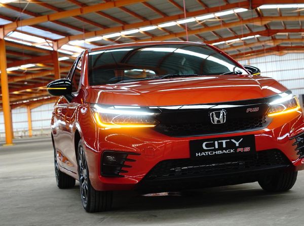 Lihat Lebih Dekat Honda City Hatchback RS, Mobil Pengganti Jazz di Indonesia