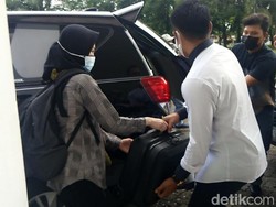 Kembali Geledah Kantor Gubernur Sulsel, KPK Bawa Tiga Koper