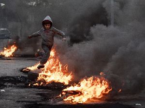 Potret Lebanon Membara Imbas Mata Uang Anjlok Potret Lebanon Membara Imbas Mata Uang Anjlok