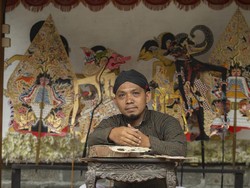 Ingin Lestarikan Wayang Kulit, Pria Bantul Gelar Karawitan Gratis