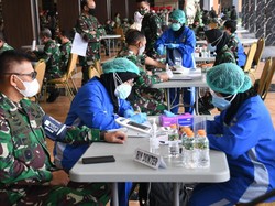 353 Ribu Personel TNI AD Mulai Divaksinasi Corona Serentak