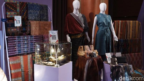 Produk UMKM Terbaik Jabar Mejeng di Karya Kreatif Indonesia