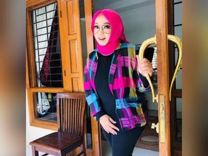 Profil Rina Gunawan Dulu dan Sekarang: Artis hingga Sukses Bisnis WO Profil Rina Gunawan Dulu dan Sekarang: Artis hingga Sukses Bisnis WO