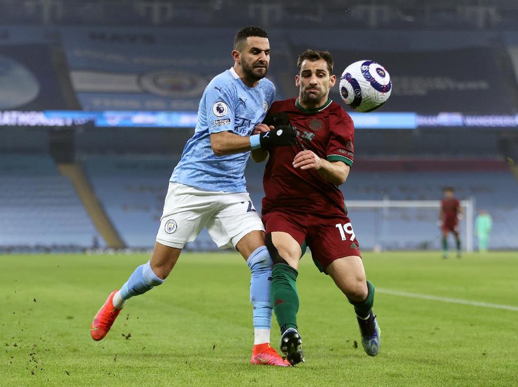 Video: Mahrez Bilang Begini soal Keunggulan 15 Poin Man City Video: Mahrez Bilang Begini soal Keunggulan 15 Poin Man City