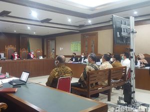 Sekjen-Dirjen Kemensos Jadi Saksi Sidang Kasus Bansos Corona