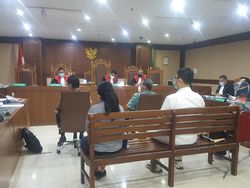 Cerita Terdakwa Penyuap Edhy Prabowo Sulit Dapat Izin Ekspor Benur-Diminta Fee Cerita Terdakwa Penyuap Edhy Prabowo Sulit Dapat Izin Ekspor Benur-Diminta Fee