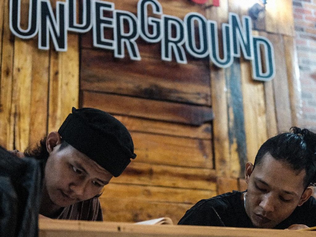 Tak Hanya Mengaji, Anak Punk di Tasawuf Underground Juga Dilatih Bekerja