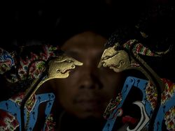 Di Desa Ini Mahar Perkawinan Bisa Pakai Wayang Kulit, Ini Filosofinya