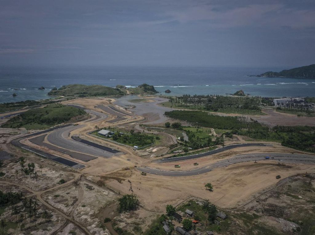 Sirkuit Mandalika Ditargetkan Rampung Bulan Juni Ini Sirkuit Mandalika Ditargetkan Rampung Bulan Juni Ini