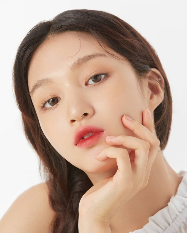 Efek samping dari Vitamin A/instagram.com/laneige_kr Meski memiliki banyak manfaat, sayangnya vitamin A memiliki efek samping yang cukup kuat dan berpotensi bermasalah untuk beberapa jenis kulit.