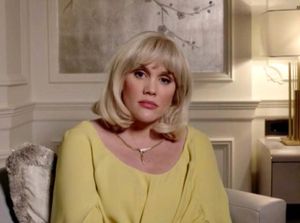 Emerald Fennell Sebut Tentang Era Sutradara Perempuan