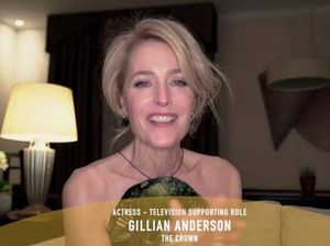 Gillian Anderson Raih Golden Globe Jadi Wanita Besi Margaret Thatcher