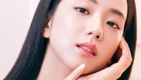 9 Foto Jisoo BLACKPINK, Idol KPop Tercantik Menurut Dokter Bedah Plastik
