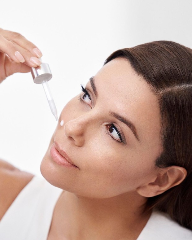 Manfaat vitamin A/instagram.com/lorealparis Ini menjadi salah satu bahan yang telah dicoba dan kebenarannya manfaatnya telah terbukti, yaitu efektif digunakan sebagai opsi pencegahan dan anti-penuaan.