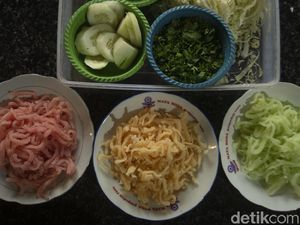 Mencicipi Miedes Bu Mantan, Mie Varian Buah dan Sayur Mencicipi Miedes Bu Mantan, Mie Varian Buah dan Sayur