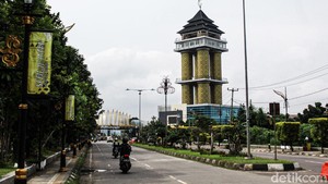 Kualitas Udara Bandung Memburuk, Warga Diminta Pakai Masker
