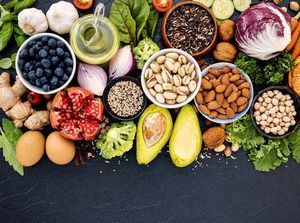 Yuk Tingkatkan Imun Tubuh dengan 10 Makanan Ini! Yuk Tingkatkan Imun Tubuh dengan 10 Makanan Ini!