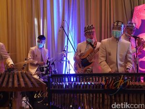 6 Lagu Daerah Jawa Barat Paling Populer, Makna dan Liriknya 6 Lagu Daerah Jawa Barat Paling Populer, Makna dan Liriknya