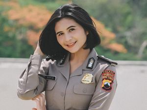 Kenal Lebih Dekat dengan Briptu Sefin, Polwan Cantik Viral Anak Petani Kenal Lebih Dekat dengan Briptu Sefin, Polwan Cantik Viral Anak Petani