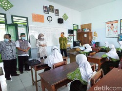 813 SD dan 199 SMP di Banyuwangi Mulai Sekolah Tatap Muka