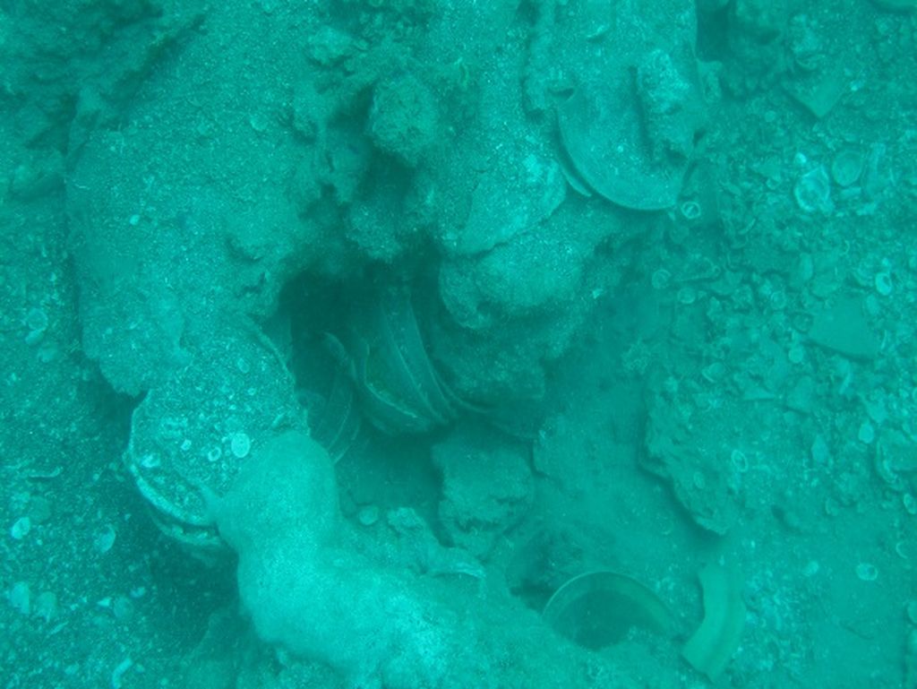 Sulsel Diduga Punya 20 Titik Harta Karun Bawah Laut Sisa Abad 17-PD II Sulsel Diduga Punya 20 Titik Harta Karun Bawah Laut Sisa Abad 17-PD II