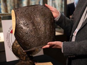 Louvre dan Koleksi Museum yang Kembali Louvre dan Koleksi Museum yang Kembali