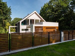 Ingin Bangun Pagar Rumah? Ini 10 Hal yang Penting Diperhatikan Ingin Bangun Pagar Rumah? Ini 10 Hal yang Penting Diperhatikan