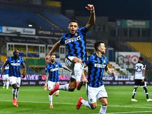 Alexis Bukan Lagi Singa yang Terkurung dalam Kandang Alexis Bukan Lagi Singa yang Terkurung dalam Kandang