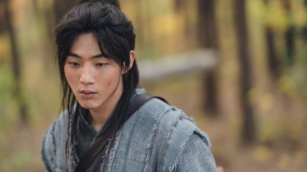 Ji Soo di drama River Where the Moon Rises